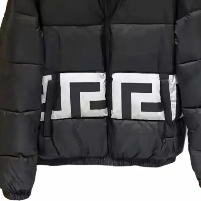 VERSACE