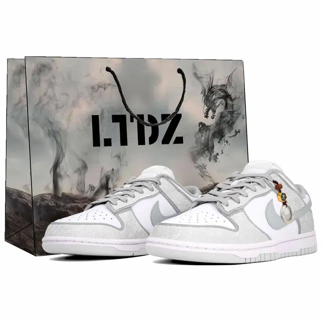 Nike Dunk LTDZ