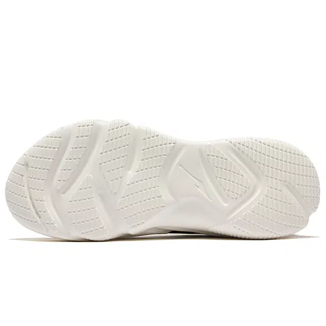 鸿星尔克 骜悟 复古舒适 回弹耐磨透气 低帮 生活休闲鞋 男款 正黑微晶白