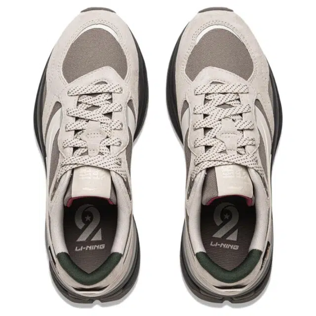 LiNing M1000