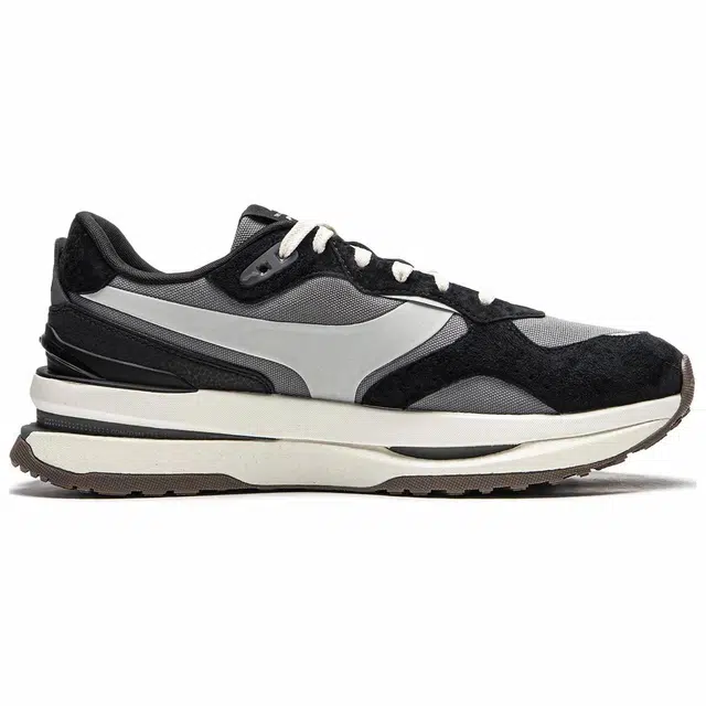 LiNing M1000