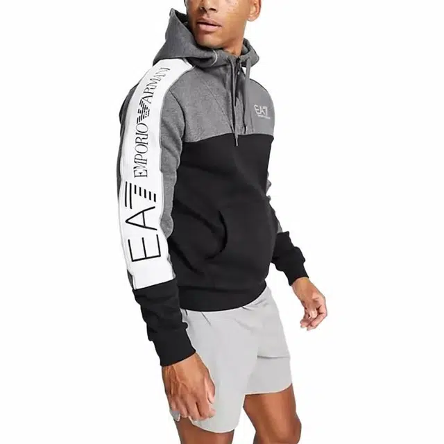 EMPORIO ARMANI FW22 Logo