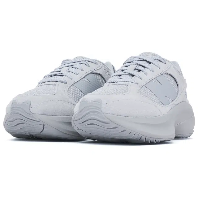 New Balance Warped Runner