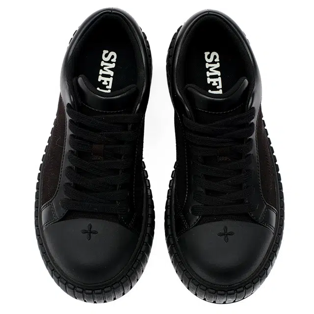 SMFK Wild Black