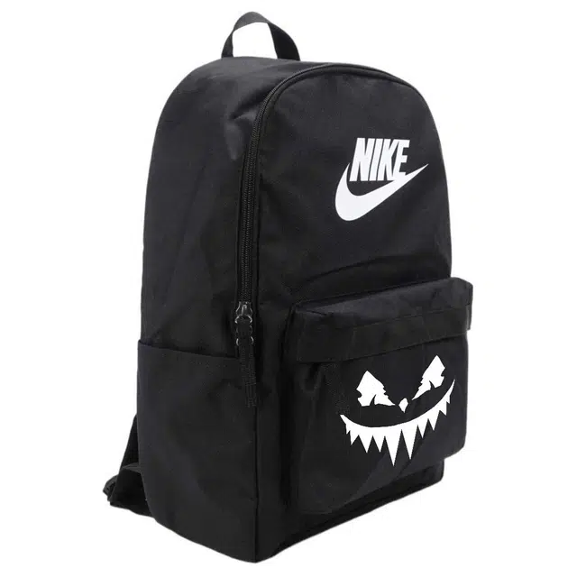 Nike Heritage Logo