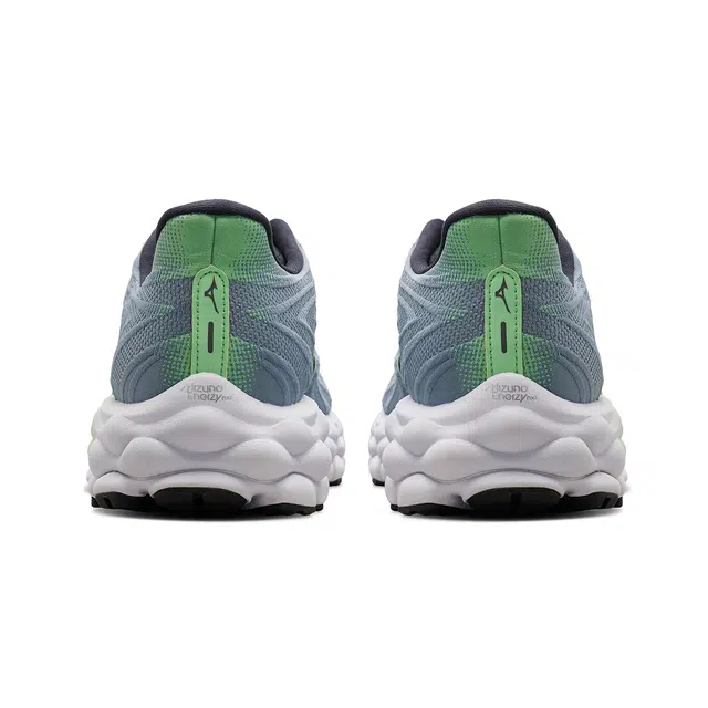 Mizuno WAVE SKY 8