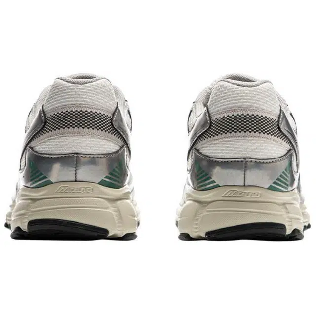 Mizuno Speed 2K