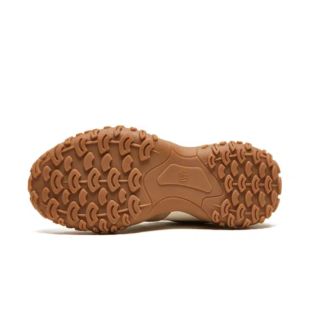 CAMEL ACTIVE