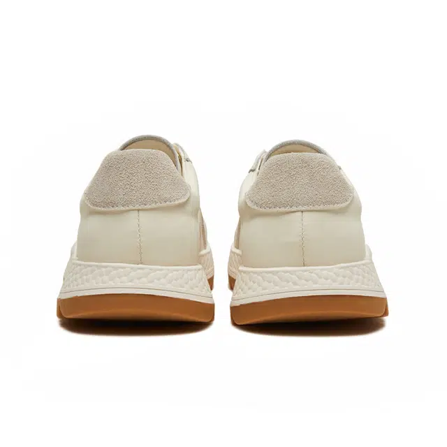 CAMEL ACTIVE