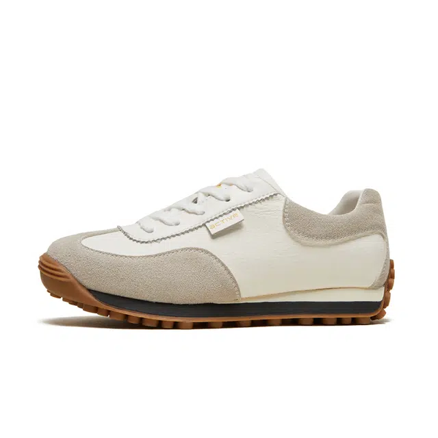 CAMEL ACTIVE