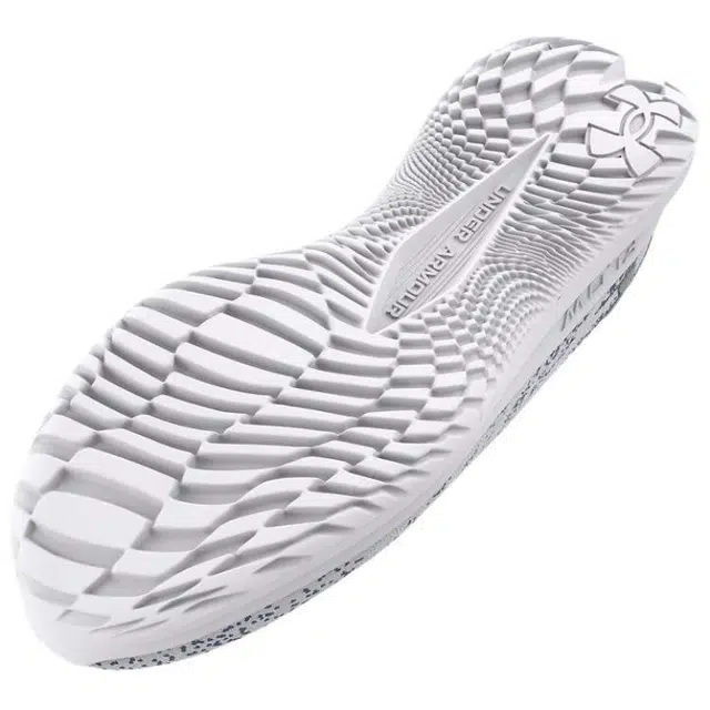 Under Armour Velociti 3
