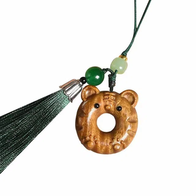 天纵 创意生肖虎平安扣手机链萌趣好运虎钥匙扣挂饰 绿檀 把件 男女同款情侣款