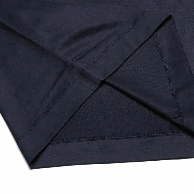 EMPORIO ARMANI SS23 T