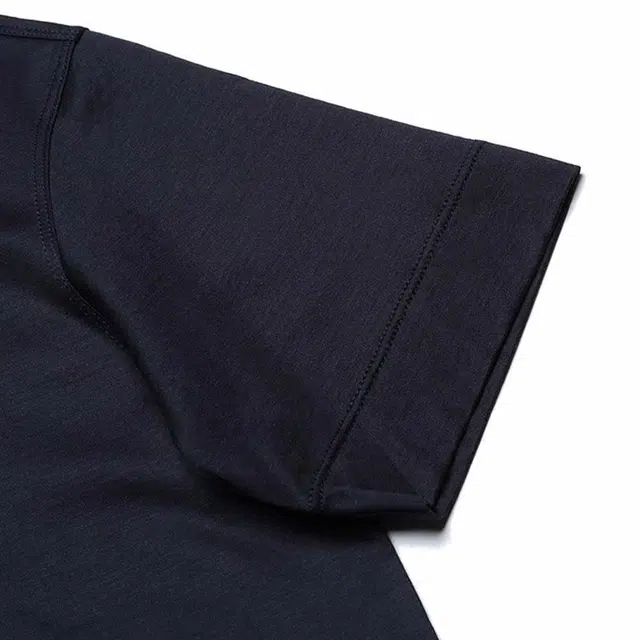 EMPORIO ARMANI SS23 T