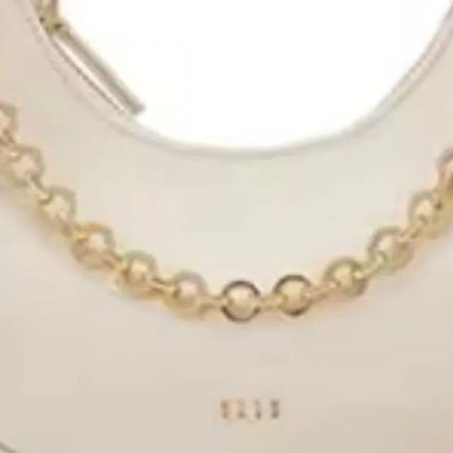 ELLE