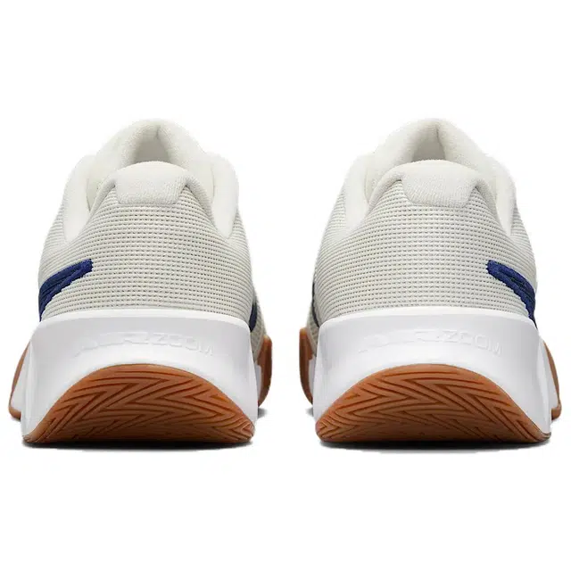 Nike GP Challenge Pro