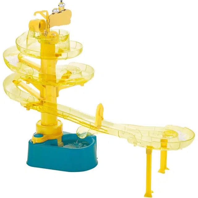 TAKARA TOMY