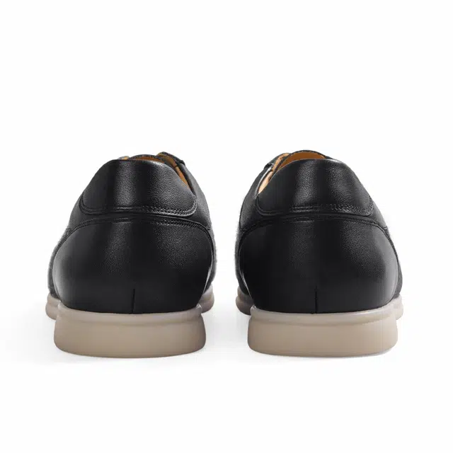 MARLINGEVANS x THOM WILLS