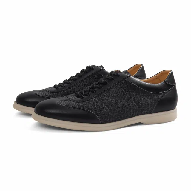 MARLINGEVANS x THOM WILLS