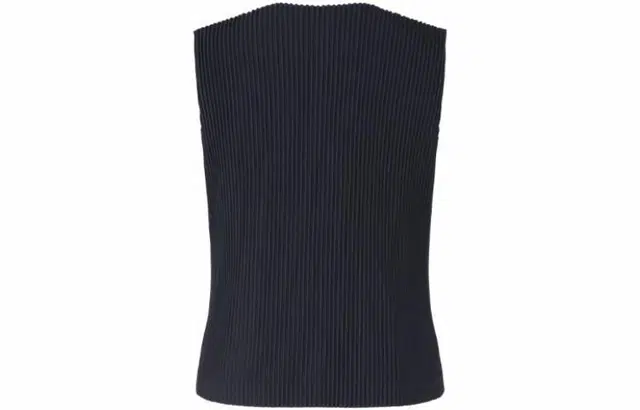 ISSEY MIYAKE V