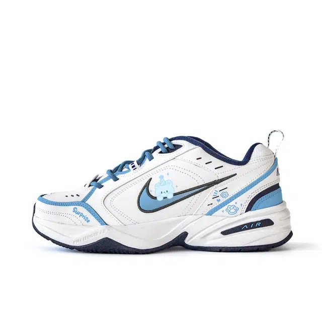 Nike Air Monarch 4