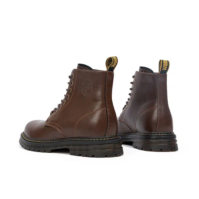 Lee Cooper