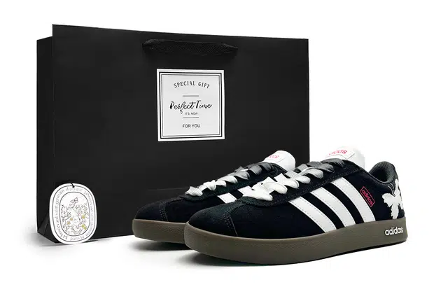 adidas neo Vl Court Classic CNY