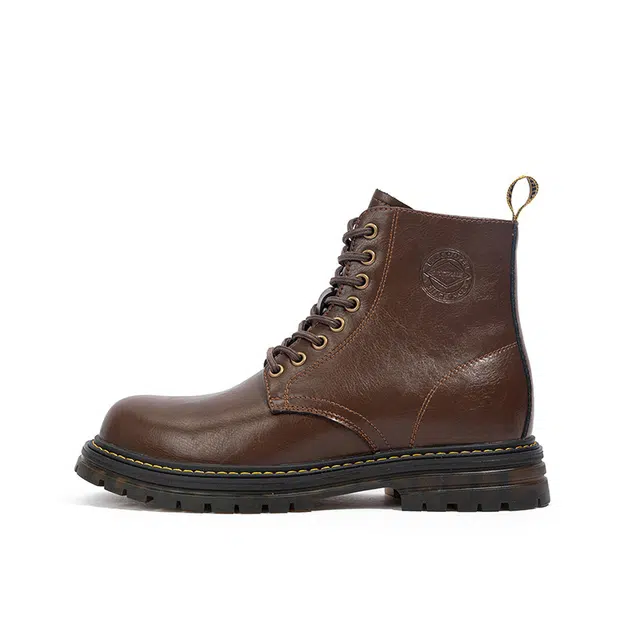 Lee Cooper