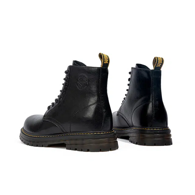Lee Cooper