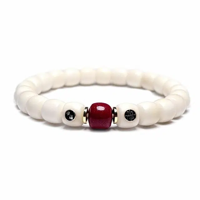 MOUNTAINS AND MANS 925