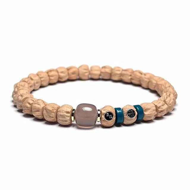 MOUNTAINS AND MANS 925