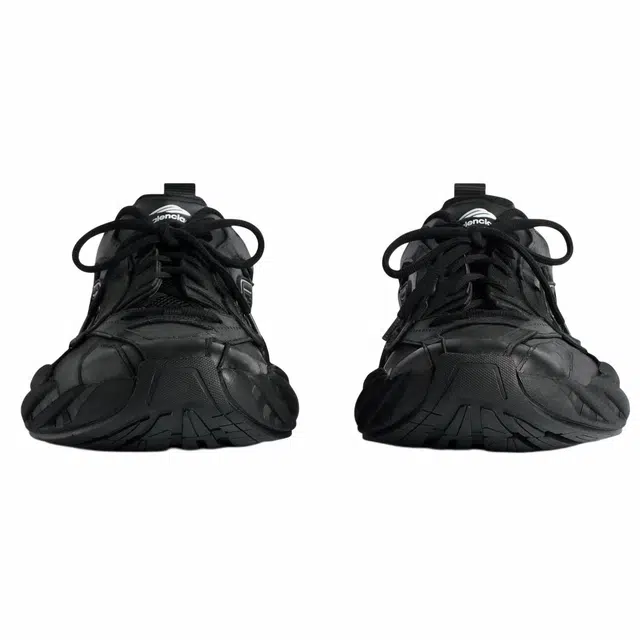 Balenciaga Monday