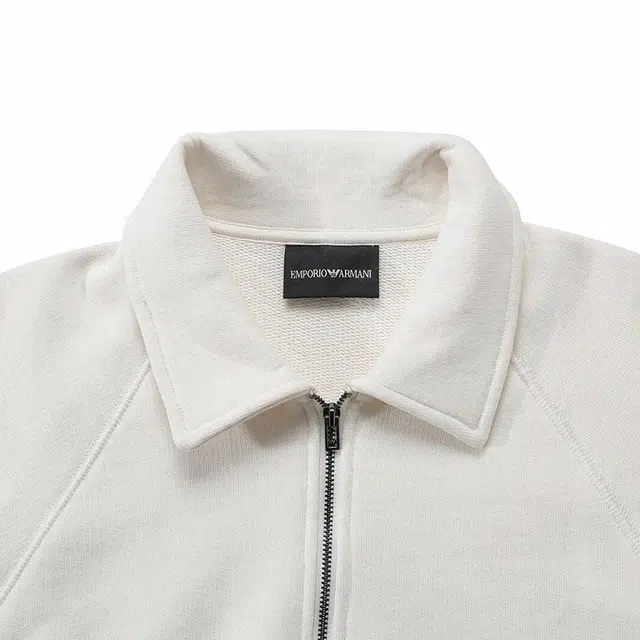 EMPORIO ARMANI Logo