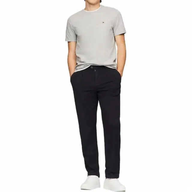 Tommy Hilfiger T