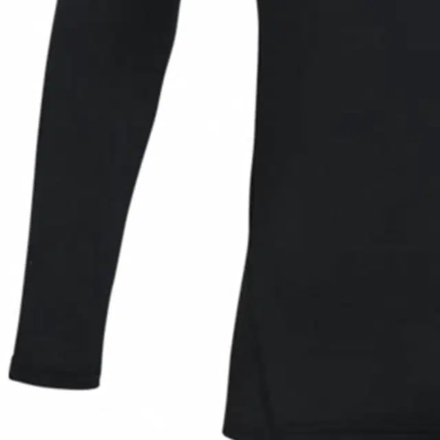 Under Armour T
