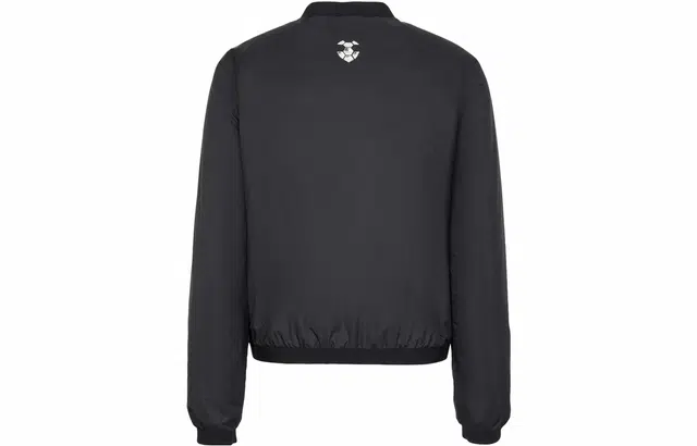 EMPORIO ARMANI EA7 Logo
