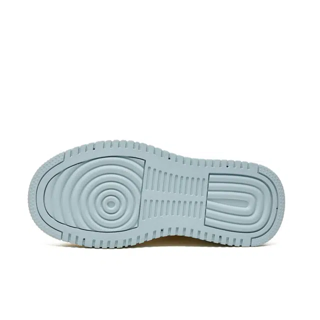 CAMEL ACTIVE