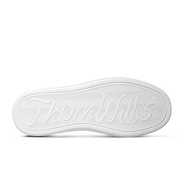 THOM WILLS Trainer