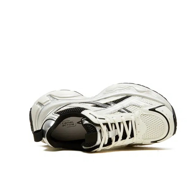 CAMEL ACTIVE