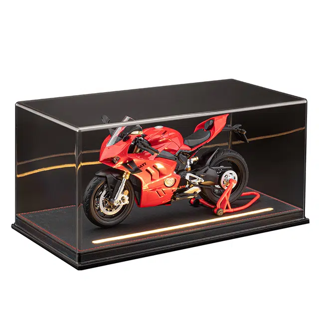x DUCATI V4S 19