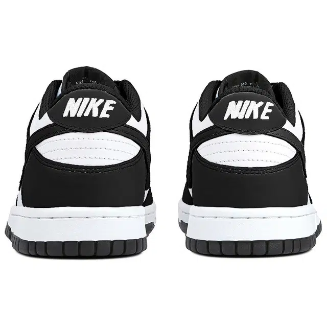 Nike Dunk "Frozen Berry"