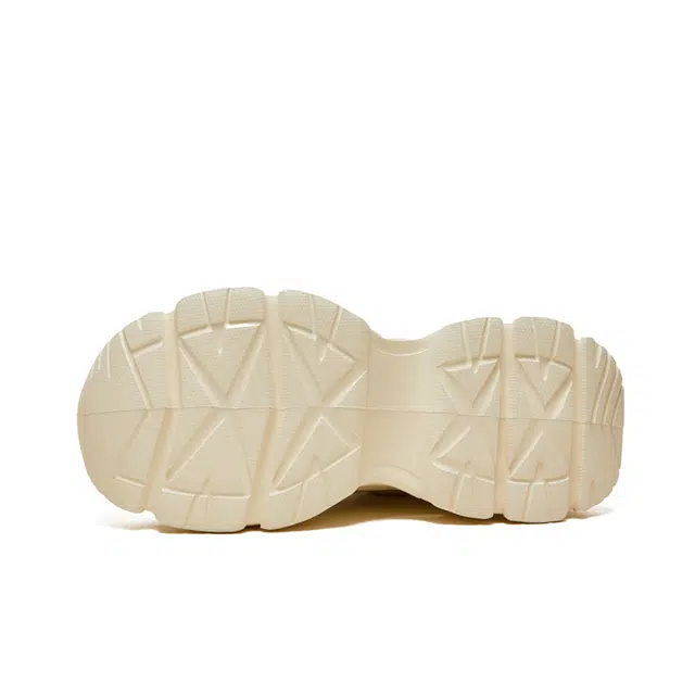 CAMEL ACTIVE