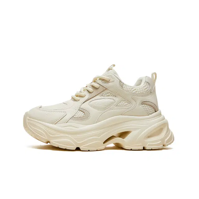 CAMEL ACTIVE