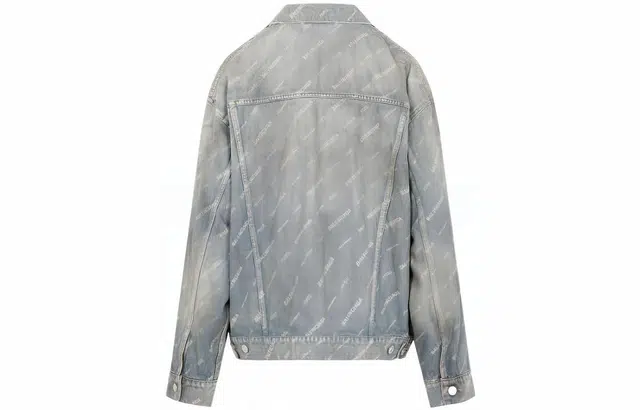Balenciaga FW22 Logo