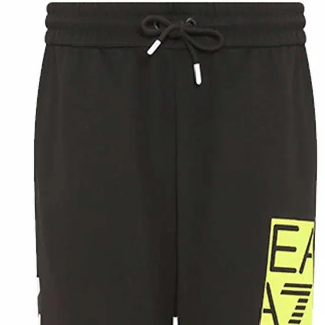 EMPORIO ARMANI SS23 Logo