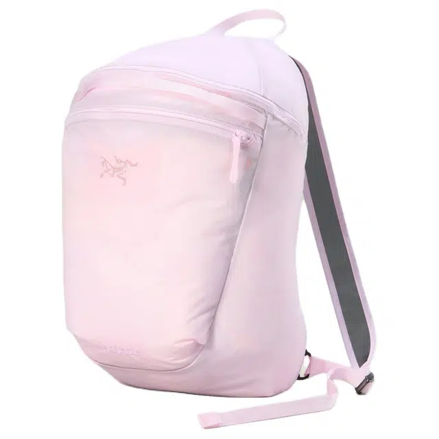 25 Arcteryx Heliad 15L