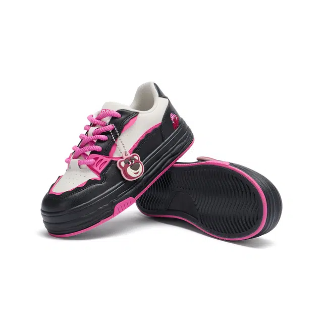 Disney x Hotwind Toy Story Sneakers Beige