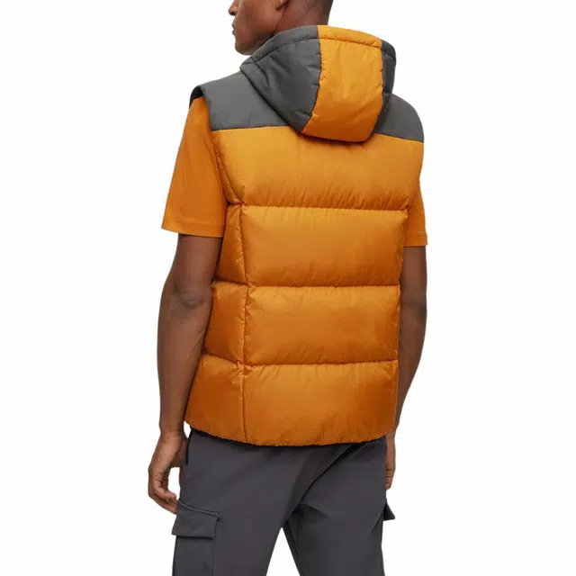 HUGO BOSS Water-Repellent Hooded Gilet With Logo Detail