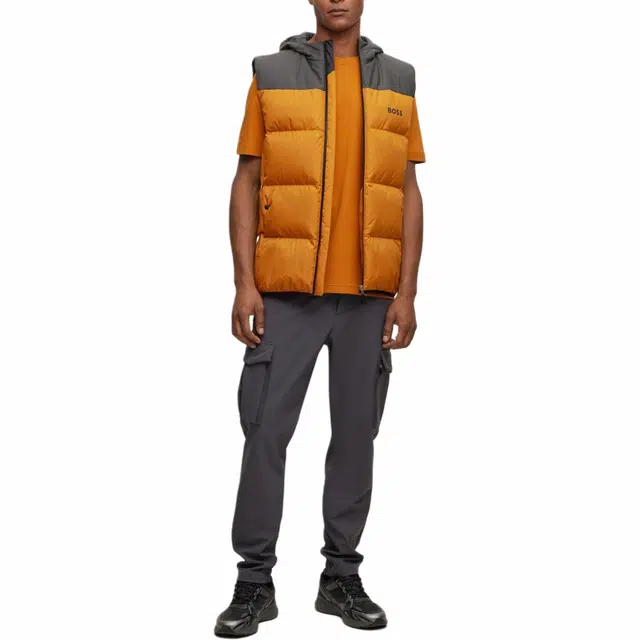 HUGO BOSS Water-Repellent Hooded Gilet With Logo Detail