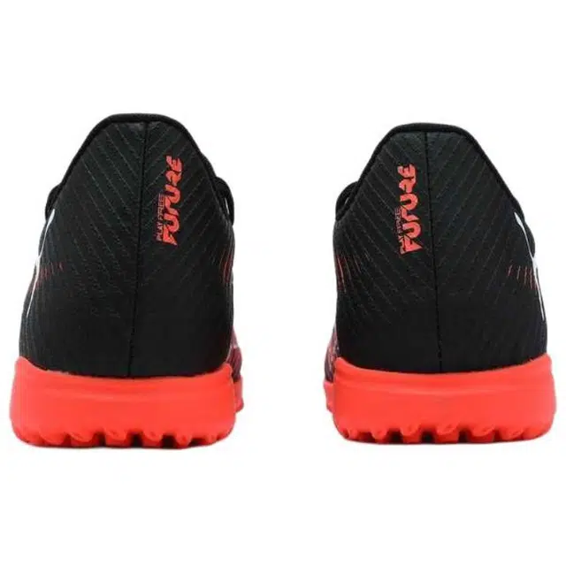 PUMA FUTURE 8 PLAY TT